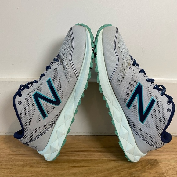 New Balance 590 All Terrain Sneakers - Picture 5 of 9